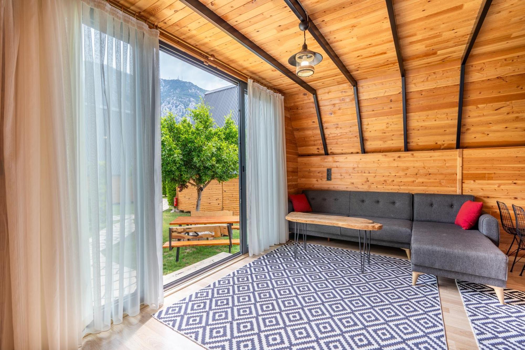 Karaöz Sapphire Bungalows Kumluca Exterior foto